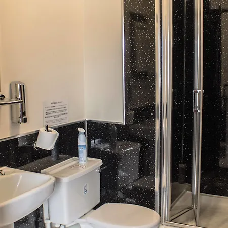 The Royal Oak Hotel 3*