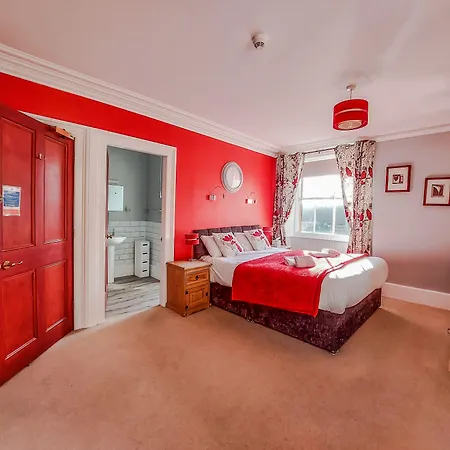 The Royal Oak فندق