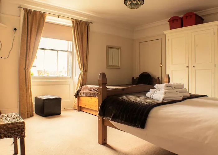 The Royal Oak Hotel 3*