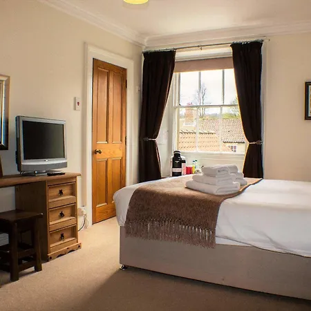 The Royal Oak Hotel
